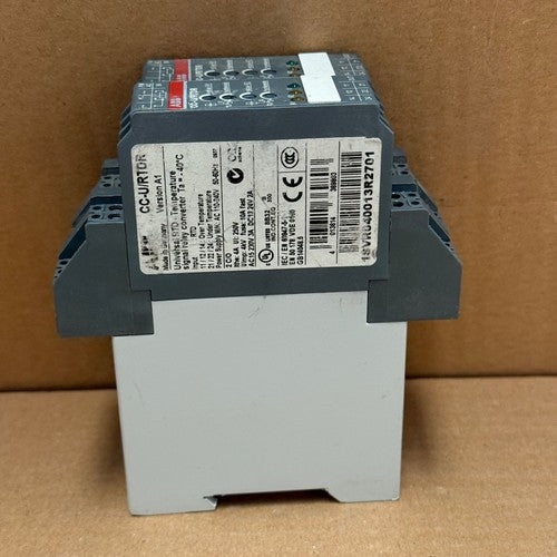 ABB – 1SVR040013R2701 (CC-U/RTDR) – PT100 RTD Temperature Signal Relay Converter