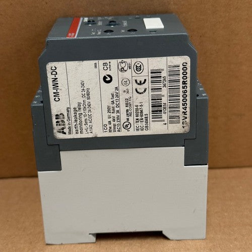 ABB – 1SVR450065R0000 (CM-IWN-DC) – Earth-Leakage / Insulation Monitoring Relay