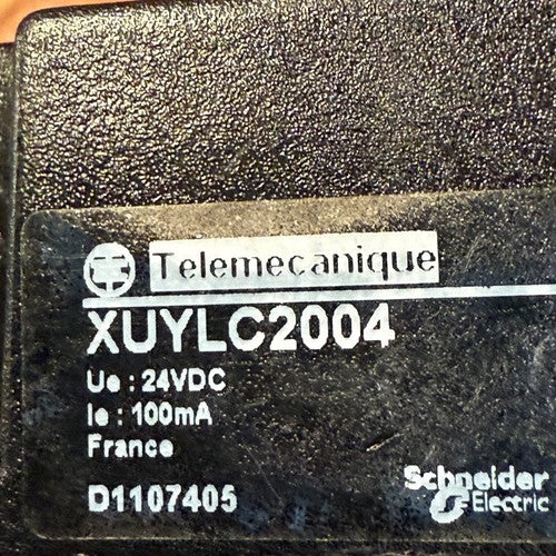 Telemecanique – XUYLC2004 – OsiSense Fiber Optic Photoelectric Sensor Amplifier