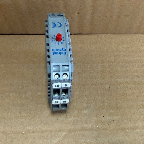 FRIGOBLOCK – 01-0049 (3613H DNUJH) – 24 VDC Abtaurelais / Defrost Timer Module