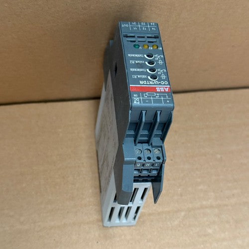 ABB – 1SVR040012R2600 (CC-U/RTDR) – Universal RTD Signal Converter