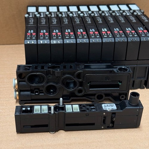 Rexroth – 0820055502 + 1827414894 + 1825504875 – Directional Solenoid Valve