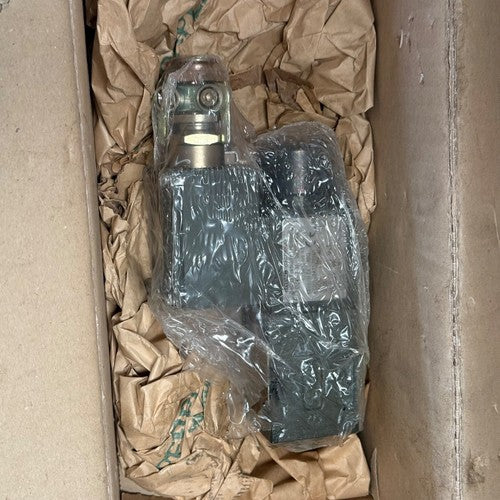 Rexroth – R901269665 – 4WE 6 E6X/EG24N9K4 Hydraulic Directional Spool Valve