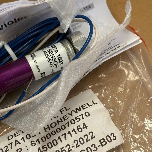Honeywell – C7027A1031 – "Minipeeper" Compact Ultraviolet (UV) Flame Detector
