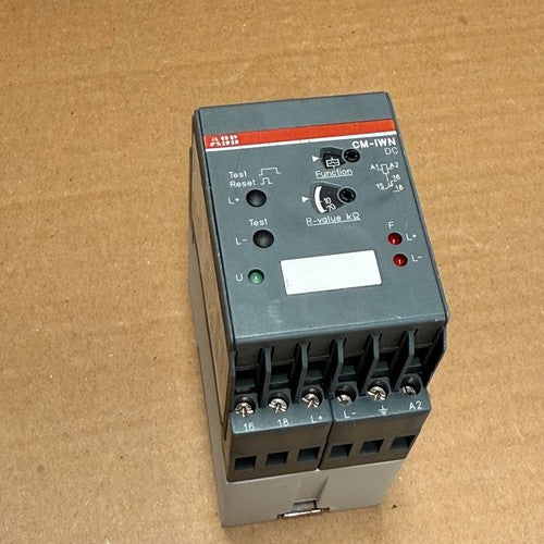 ABB – 1SVR450065R0000 (CM-IWN-DC) – Earth-Leakage / Insulation Monitoring Relay