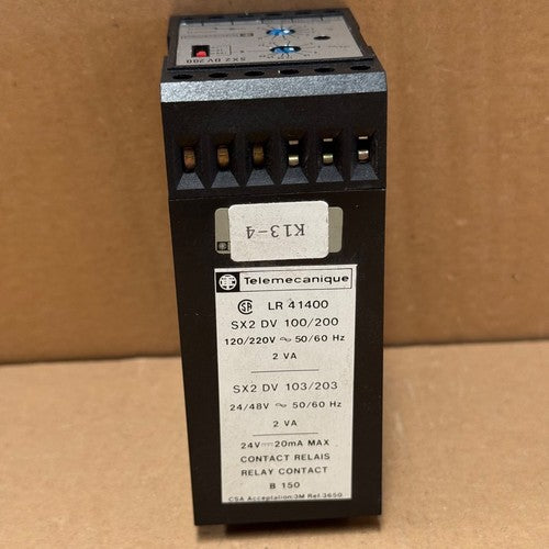 Telemecanique – SX2DV200 – Speed Control Monitoring Relay (120/220V AC)