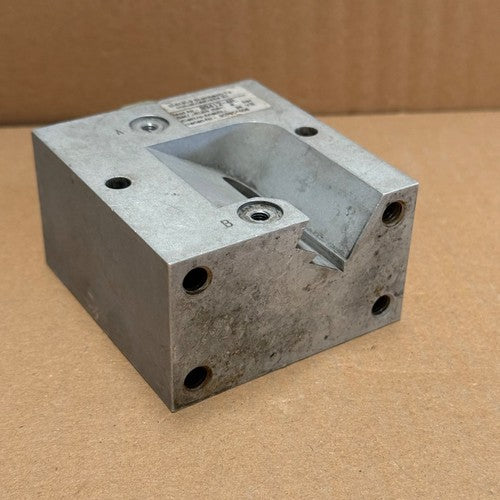 DESTACO – 89412-4A – Pneumatic Swing Clamp