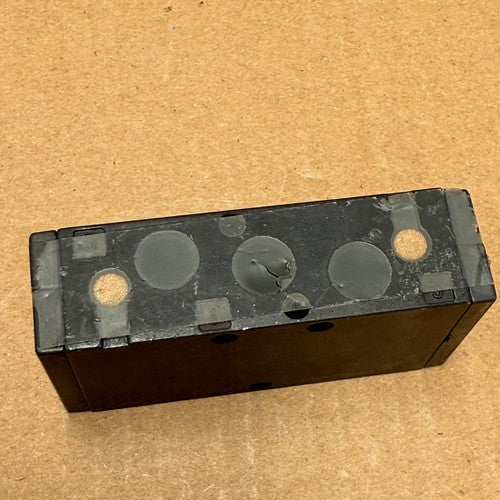 Atlas Copco – VGD15-A-A-5 – Directional Pneumatic Valve / Solenoid Valve Module