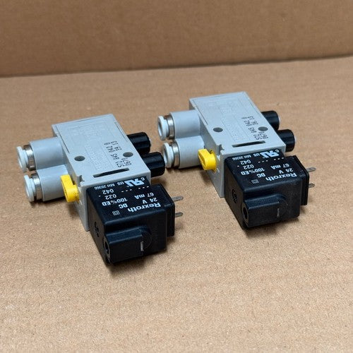 Rexroth – 5728450420 – Series 840 4/2-Way Directional Control Solenoid Valve