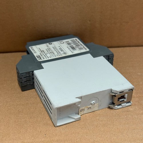 ABB – 1SVR040013R2700 (CC-U/RTDR) – PT100 RTD Temperature Signal Relay Converter