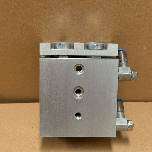 Festo – SLT-16-20-P-A (170561) – Pneumatic Slide Drive / Linear Guide Cylinder