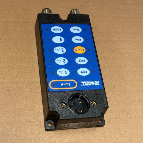 Telemecanique – XUYLC2004 – OsiSense Fiber Optic Photoelectric Sensor Amplifier