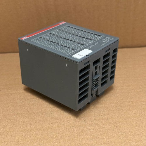 ABB – DC532 (1SAP240100R0001) – S500 Digital I/O Module (16 DI / 16 DC, 24 V DC)