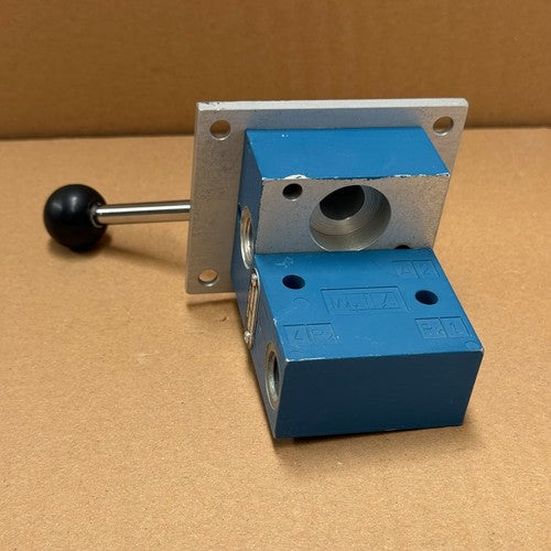 WABCO – 3631220000 – 3/2-Way Pneumatic Directional Control Valve