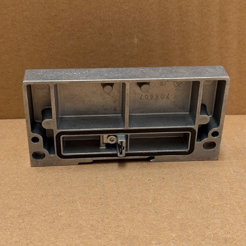 2PCs Festo – CPX-M-EPL-EV (550212) – Left End Plate for CPX Terminal