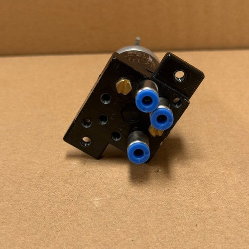 Clippard Minimatic – R481 Series – 4-Way Modular Electronic Pneumatic Valve