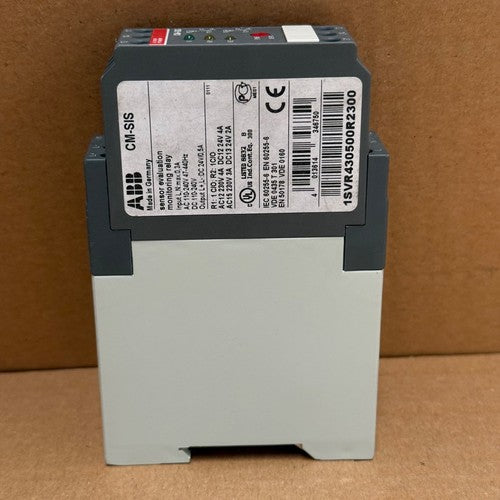 ABB – 1SVR430500R2300 (CM-SIS) – Sensor Interface Monitoring Relay