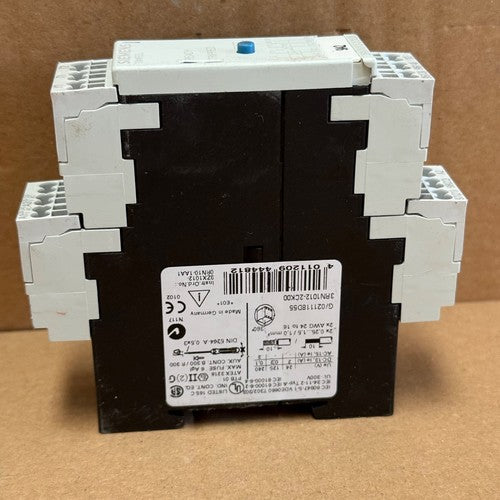 Siemens – 3RN1012-2CK00 – SIRIUS Thermistor Motor Protection Relay (230/110V AC)