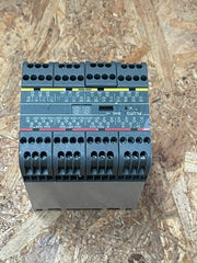 ABB – 2TLA020070R1700 – Pluto B46 v2 Safety Programmable Controller, 24 V DC