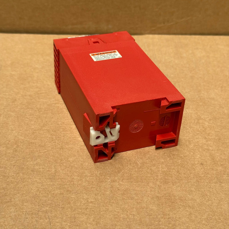 Allen-Bradley – 440N-C02068 – Ferrocode Safety Switch Control Unit