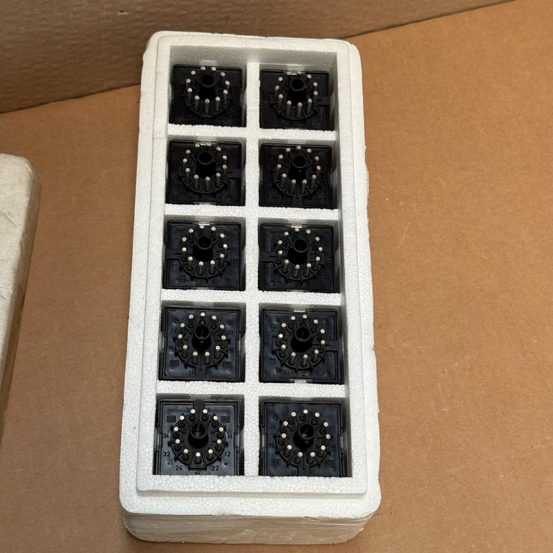 2PCs Elesta – SKR115AL – Industrial Control Relay / Power Relay