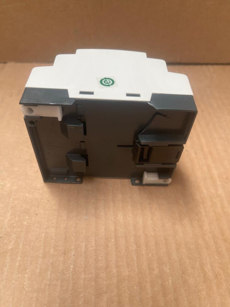 Crouzet - 88970131 - Millenium 3 Essential XB10, 6 Inputs, 4 Relay Outputs, 24 V