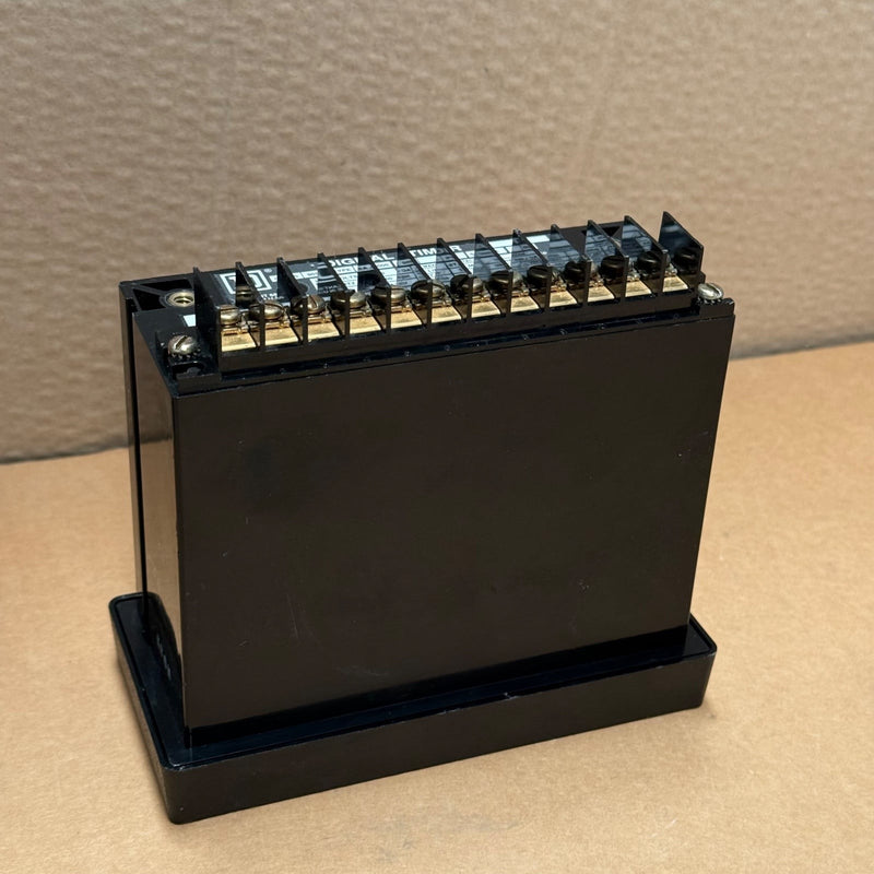 Square D – Class 9050 Type XPO 3000 – Solid State Digital Timer