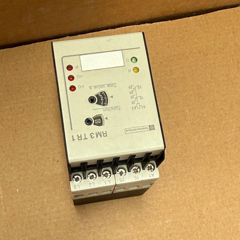 Telemecanique – RM3TR113MU7 – 3-Phase Protection / Asymmetry Control Relay