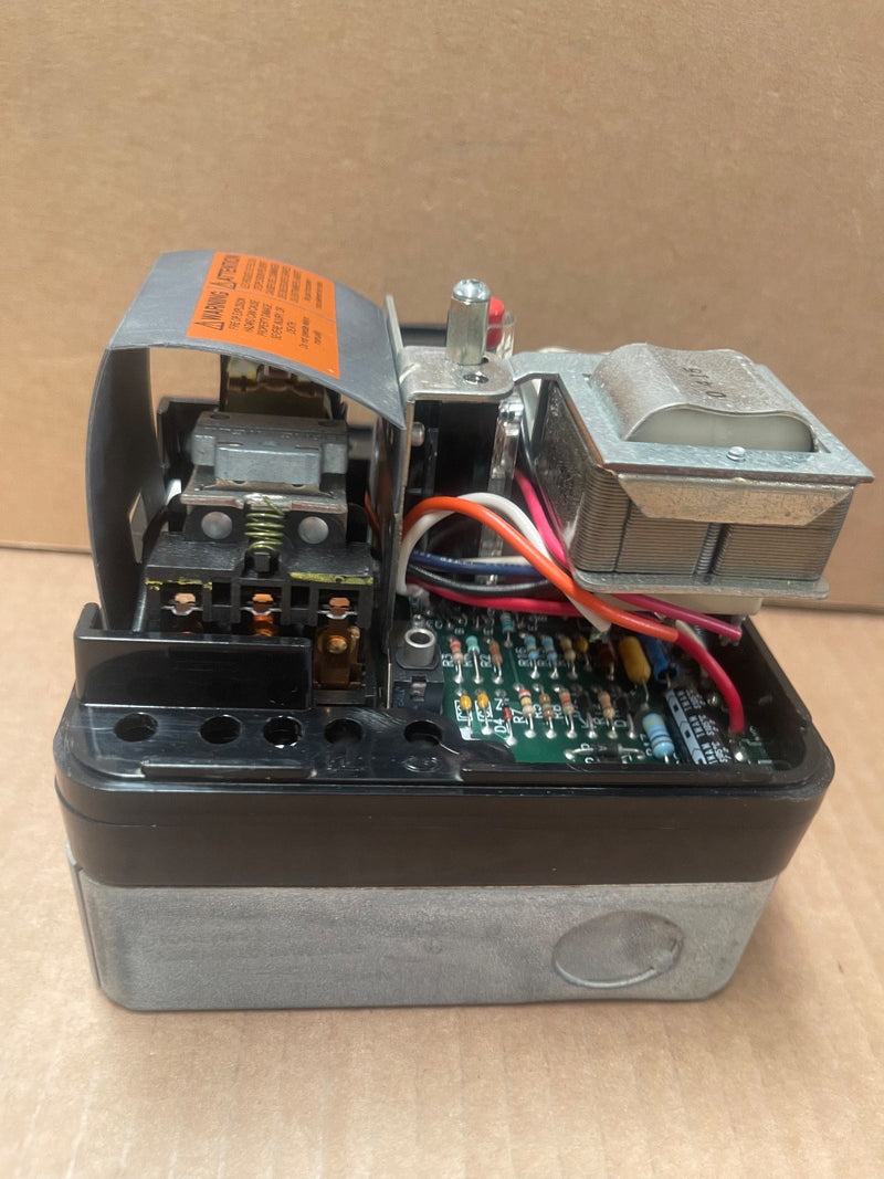 Honeywell – RA890G1245 – Protectorelay / Flame Safeguard Relay (220 V)