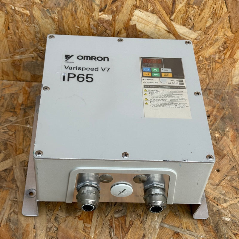 Yaskawa – CIMR-V7TZ40P4 – Varispeed V7 AC Frequency Inverter