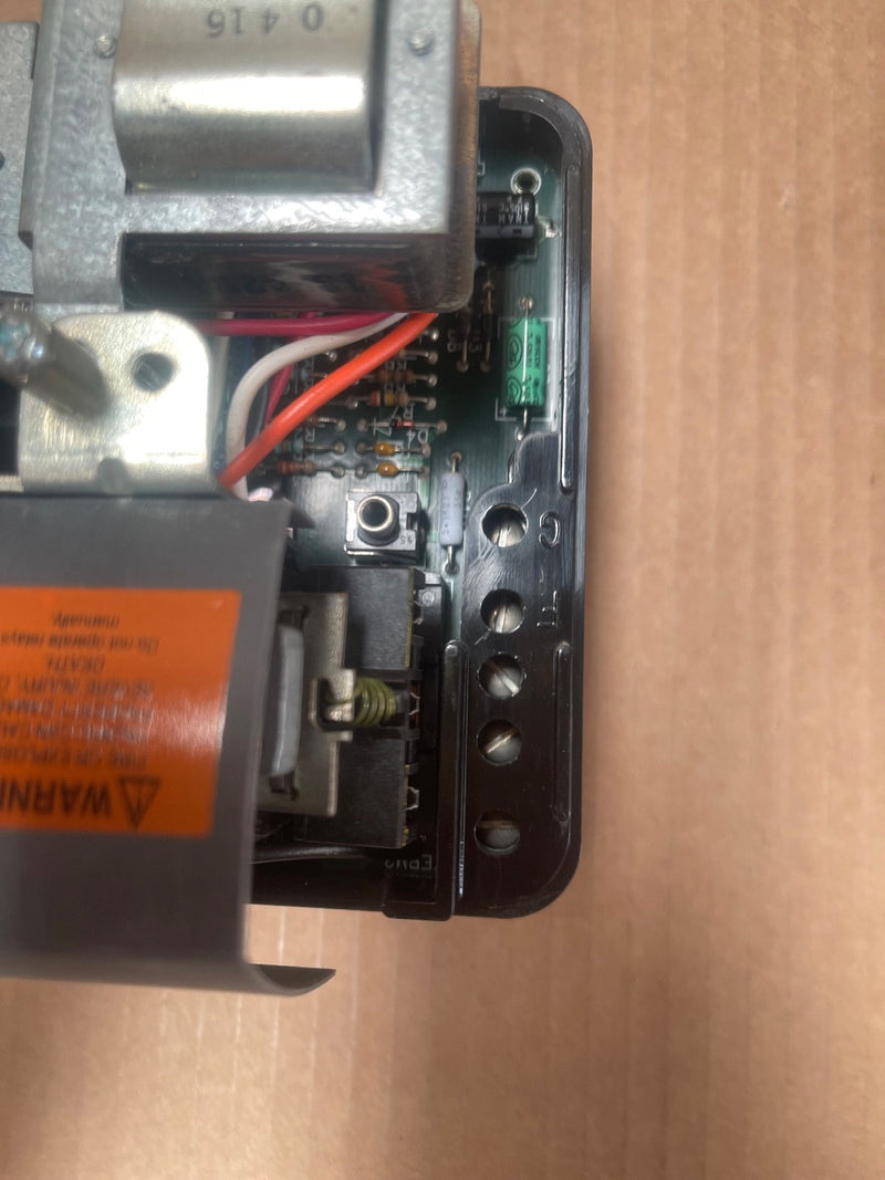 Honeywell – RA890G1245 – Protectorelay / Flame Safeguard Relay (220 V)