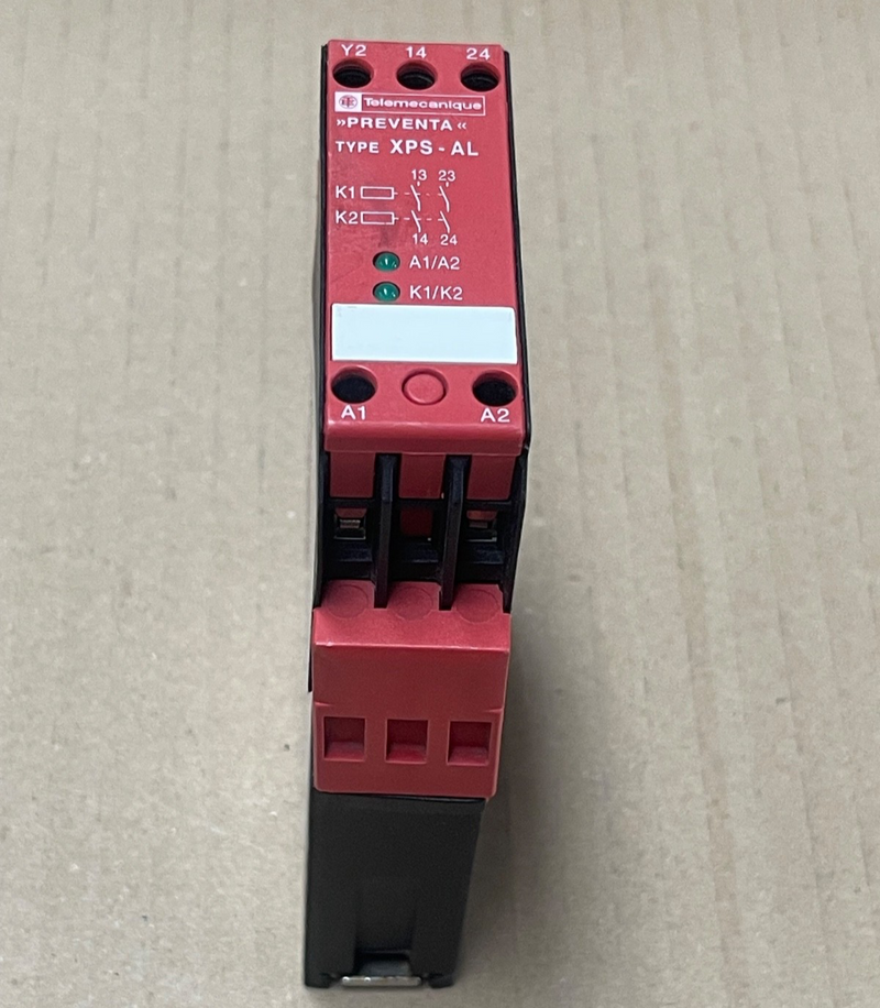 Telemecanique – XPSAL3410SA – Preventa Safety Relay Module Emergency Stop