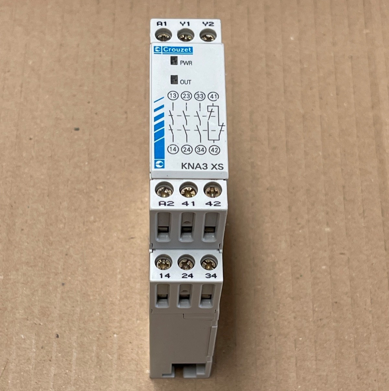 Crouzet KNA3 XS 24VAC/DC Safety Relay 85100036