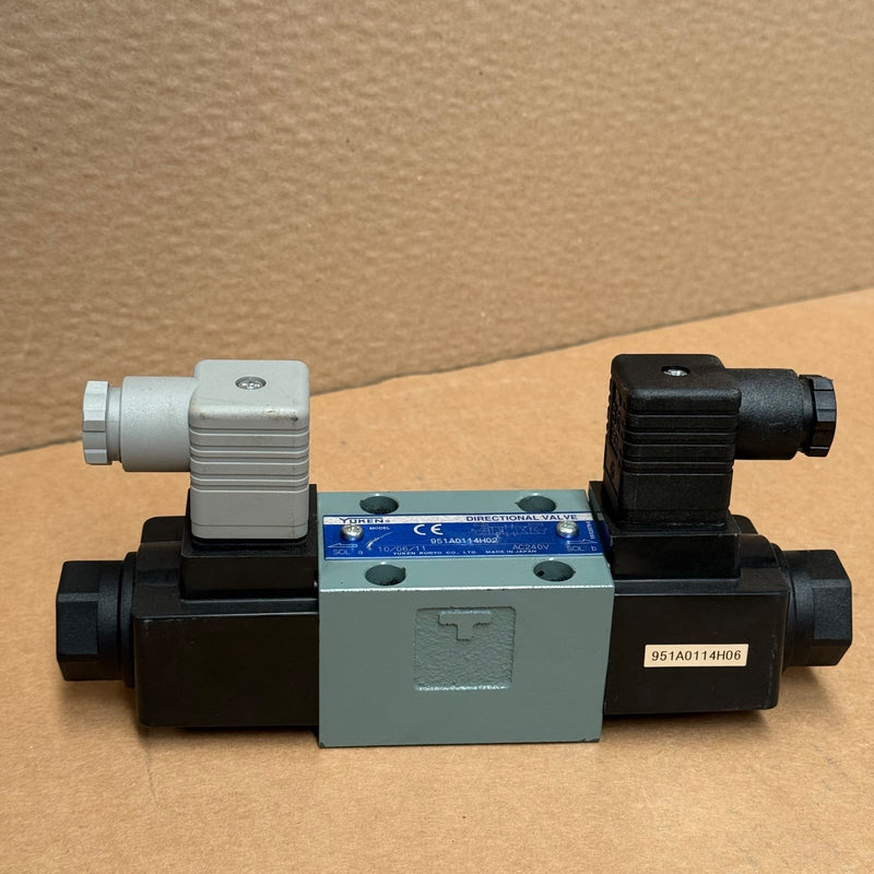 Yuken Koyo – 951A0114H02 – Solenoid Valve Assembly for Chiller Compressor