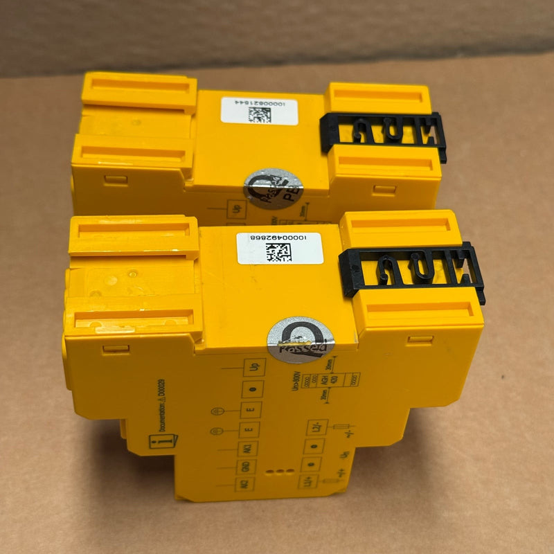 Bender – AGH420 / B78039030 – Coupling Device / Insulation Monitoring Interface