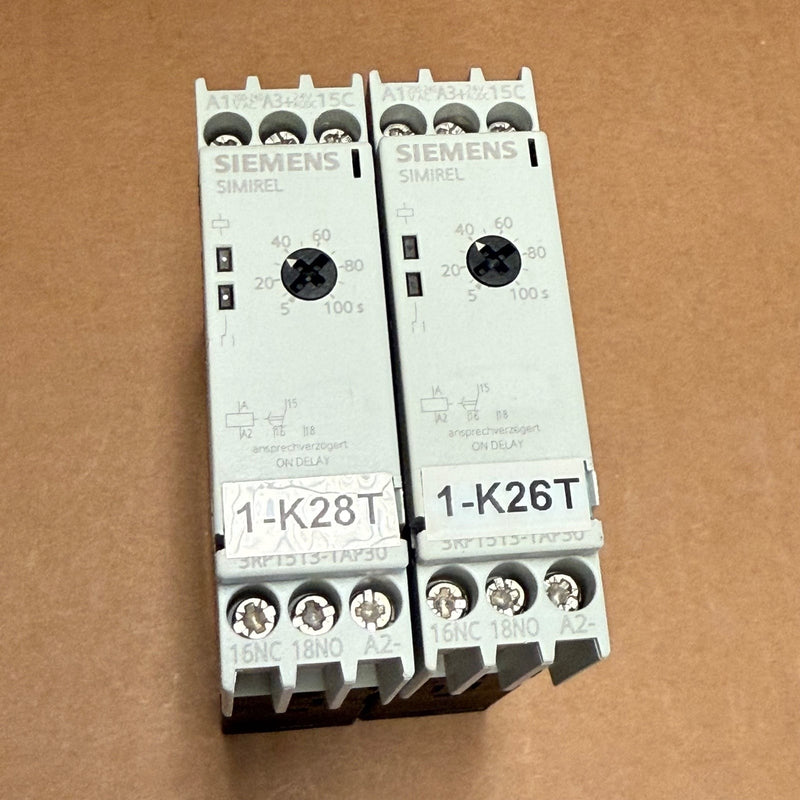 2PCs Siemens – 3RP1513-1AP30 – Electronic On-Delay Timing Relay