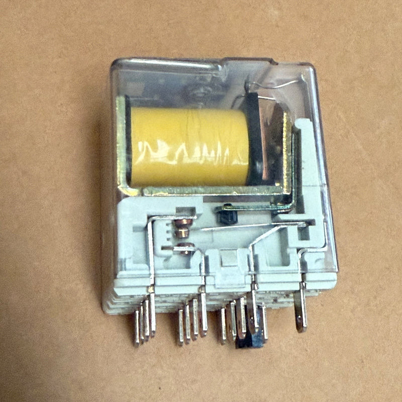 A.M.R.A. – BiPOK SPA – Plug-in Auxiliary Relay (220V AC, 4 C/O - 4PDT)