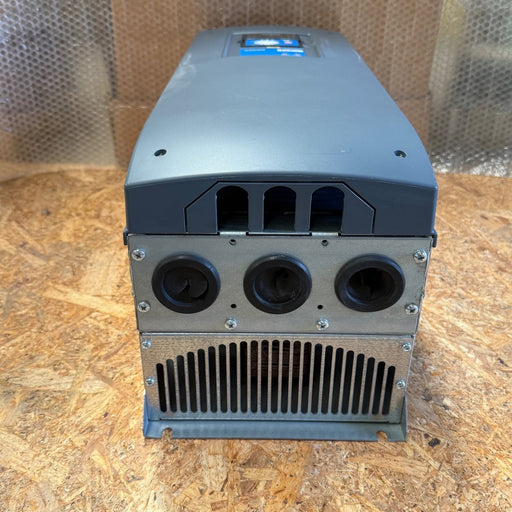 Danfoss – NXI01055-A2T0CSV-A1AFBLD2EA – VACON NXI Inverter Unit (105A)