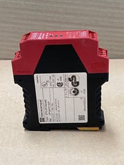 Telemecanique  – XPSAF5130P – Preventa Safety Relay Module 24 V AC/DC