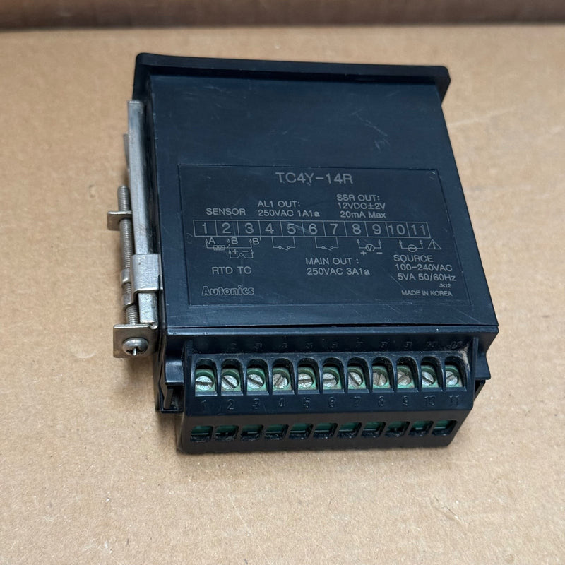 Autonics – TC4Y-14R – Economical PID Temperature Controller