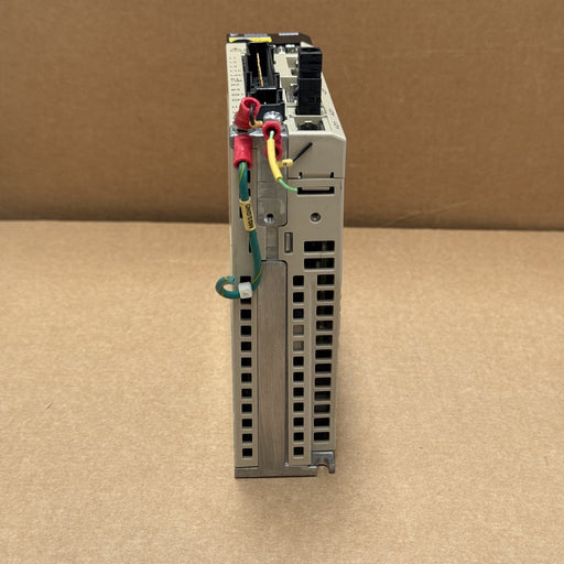 Yaskawa – SGDV-R90A11A – Servo Drive