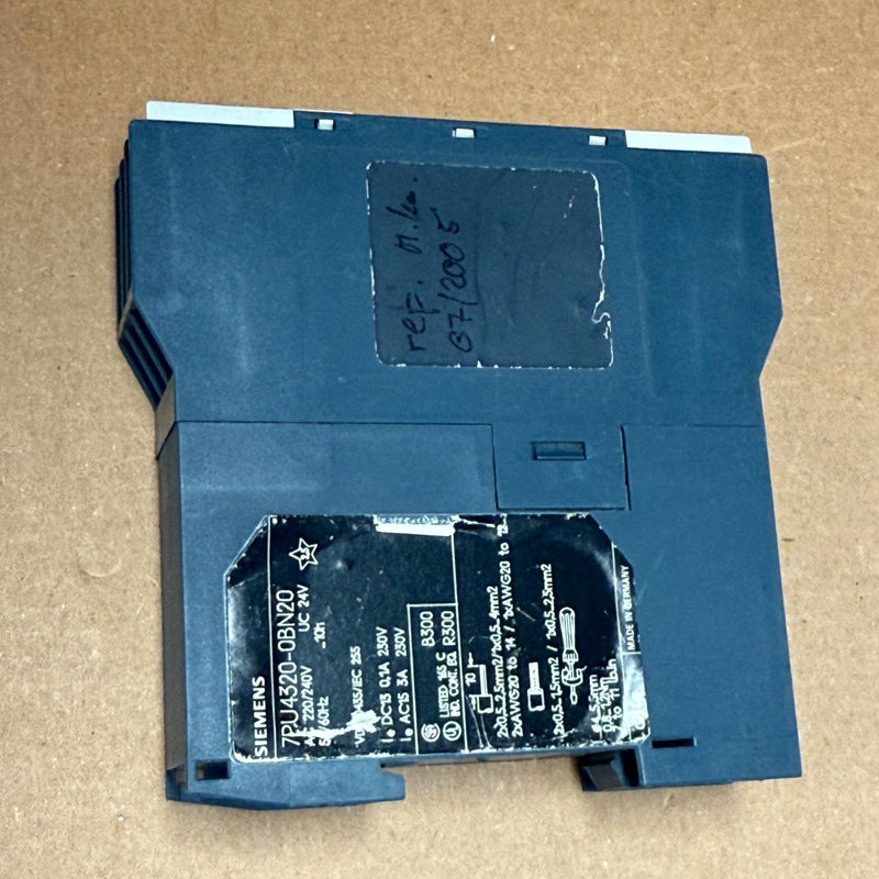 Siemens – 7PU4320-0BN20 – Multifunction Time Delay Relay