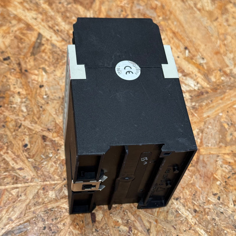 Entrelec – ESTOP-6A (2.450.807.00) – Emergency Stop Monitoring Relay