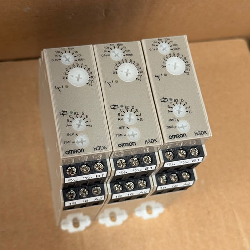 Omron – H3DK-M2 – Multifunction DIN-Rail Solid-State Timer Relay