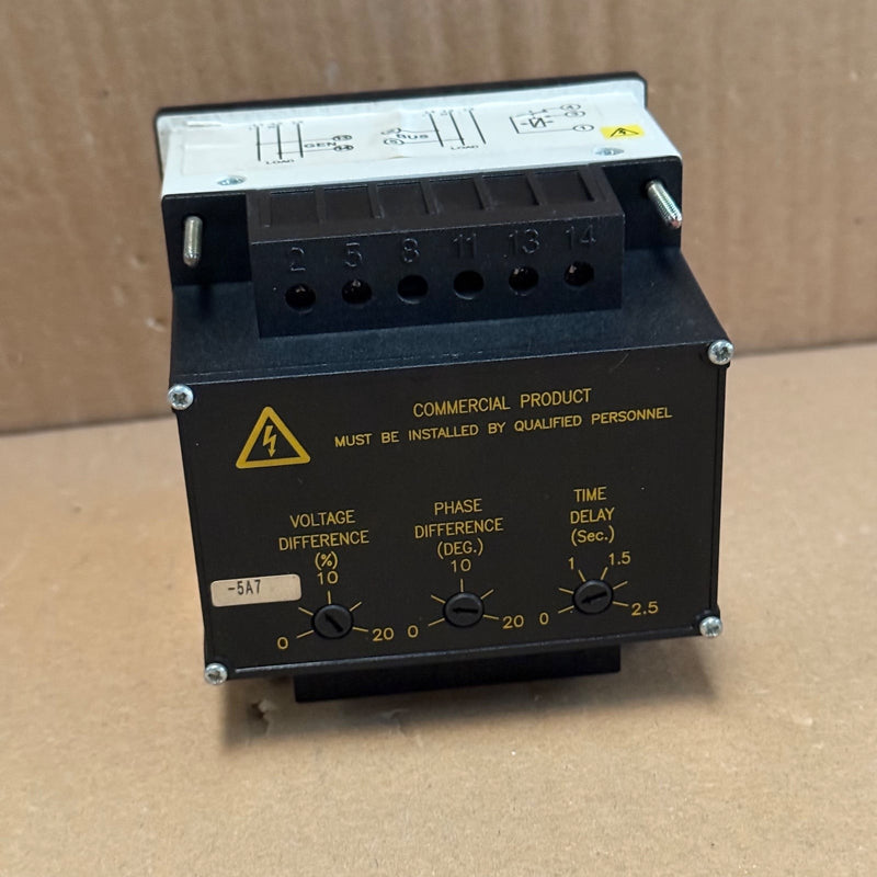 Crompton – 244-14LG-SCBX-FQ – 360° LED Synchroscope with Synchro Check Relay