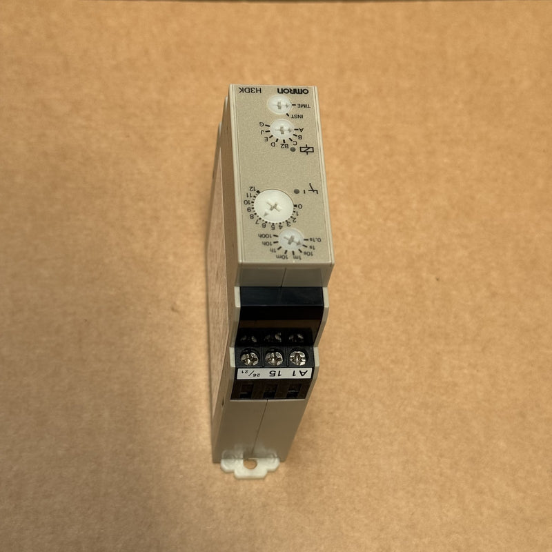 Omron – H3DK-M2 – MULTIFUNCTION TIMER RELAY 24-240V AC/DC