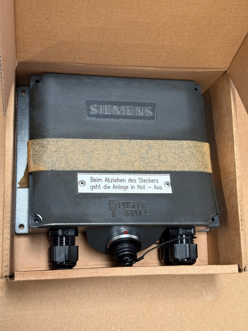 Siemens – 6AV6671-5AE10-0AX0 – SIMATIC HMI Connection Box DP Plus