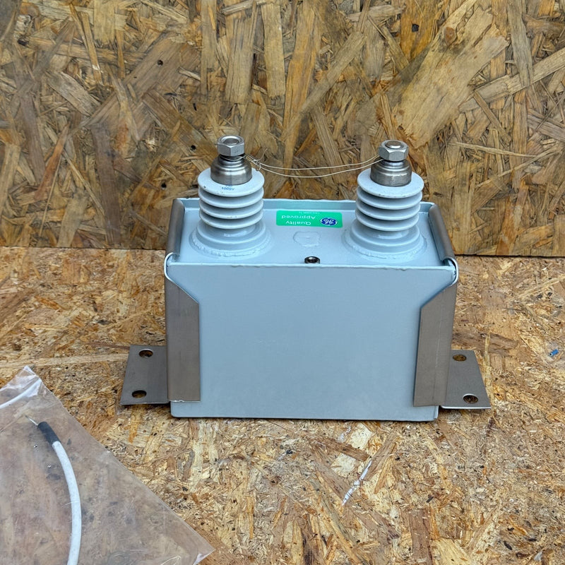 General Electric – 14L0082WH3 – High Voltage Induction Capacitor