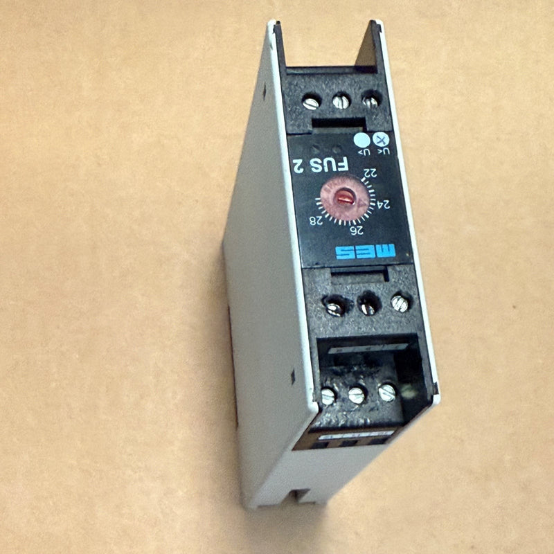 MES-Energy – FUS 2 – 22–29V DC Voltage Monitoring Relay / Undervoltage Relay