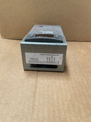 Johnson Controls – MR4PMUHV‑12 – Electronic Temperature / Defrost Control with